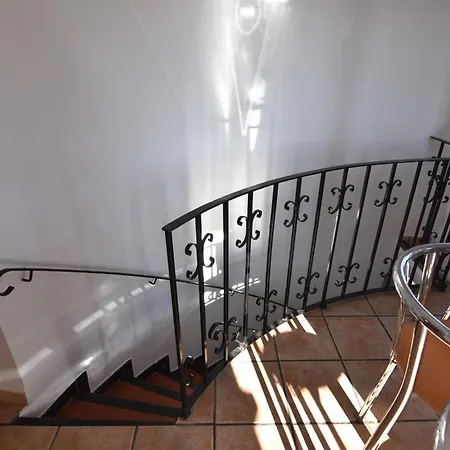 Rnet - Casa Morere Villa Roses